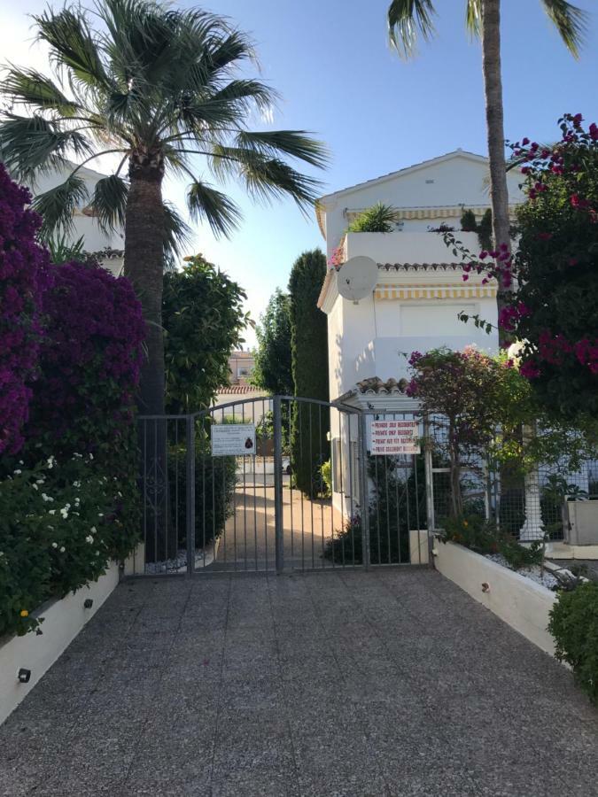 Oasis Paradise Dénia Eksteriør billede